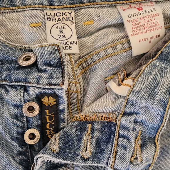 Lucky Brand Denim - Lucky Brand Blue Straight Leg Jeans with Timeless Style
